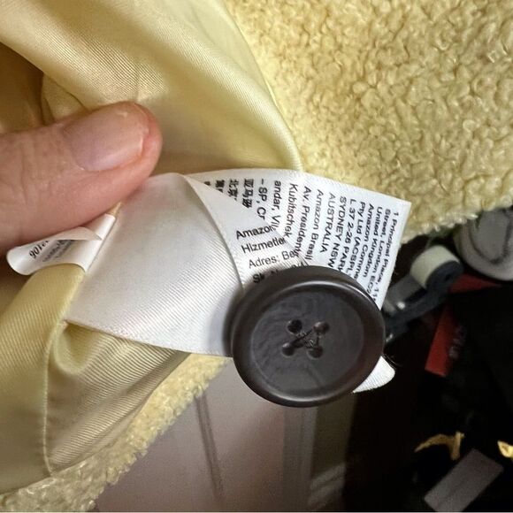 Womens Daily Ritual Teddy Bear Fleece Jacket Size Medium Light Yellow‎ - Picture 6 of 8